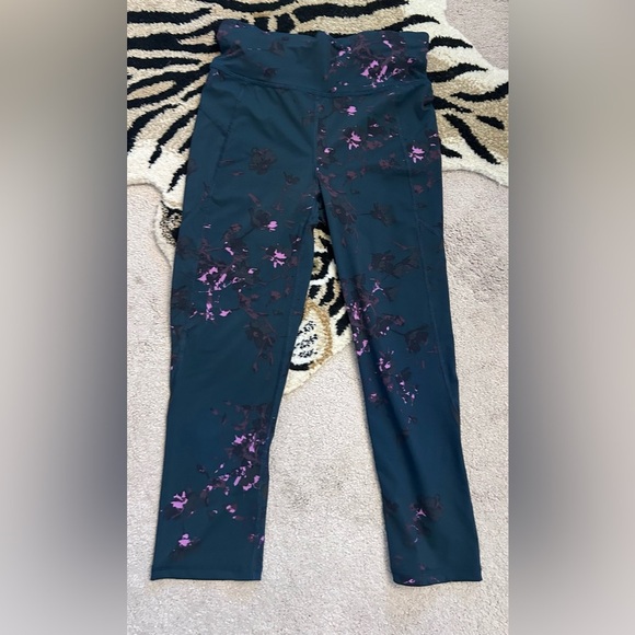 Sweaty Betty Women's Activewear Zero Gravity 7/8 Leggings Midnight Teal Daisy XS - Picture 4 of 9